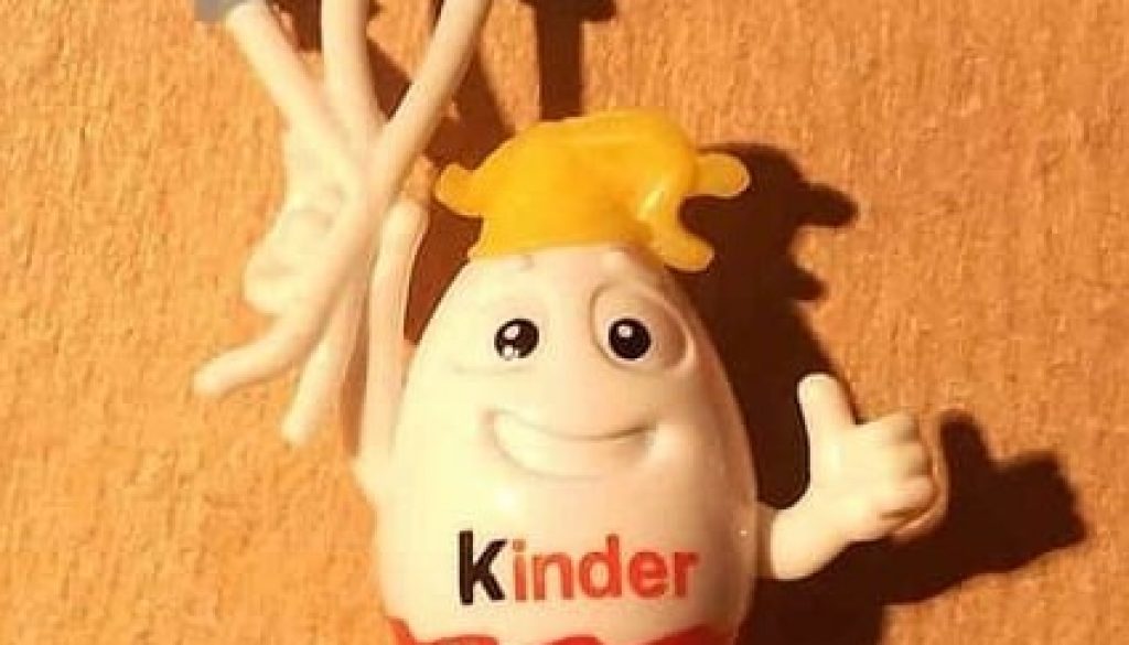 sorpresa-ovetto-kinder-kkk-ciuffo-biondo