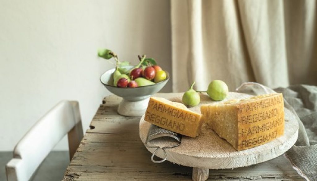parmigiano-reggiano-frutta