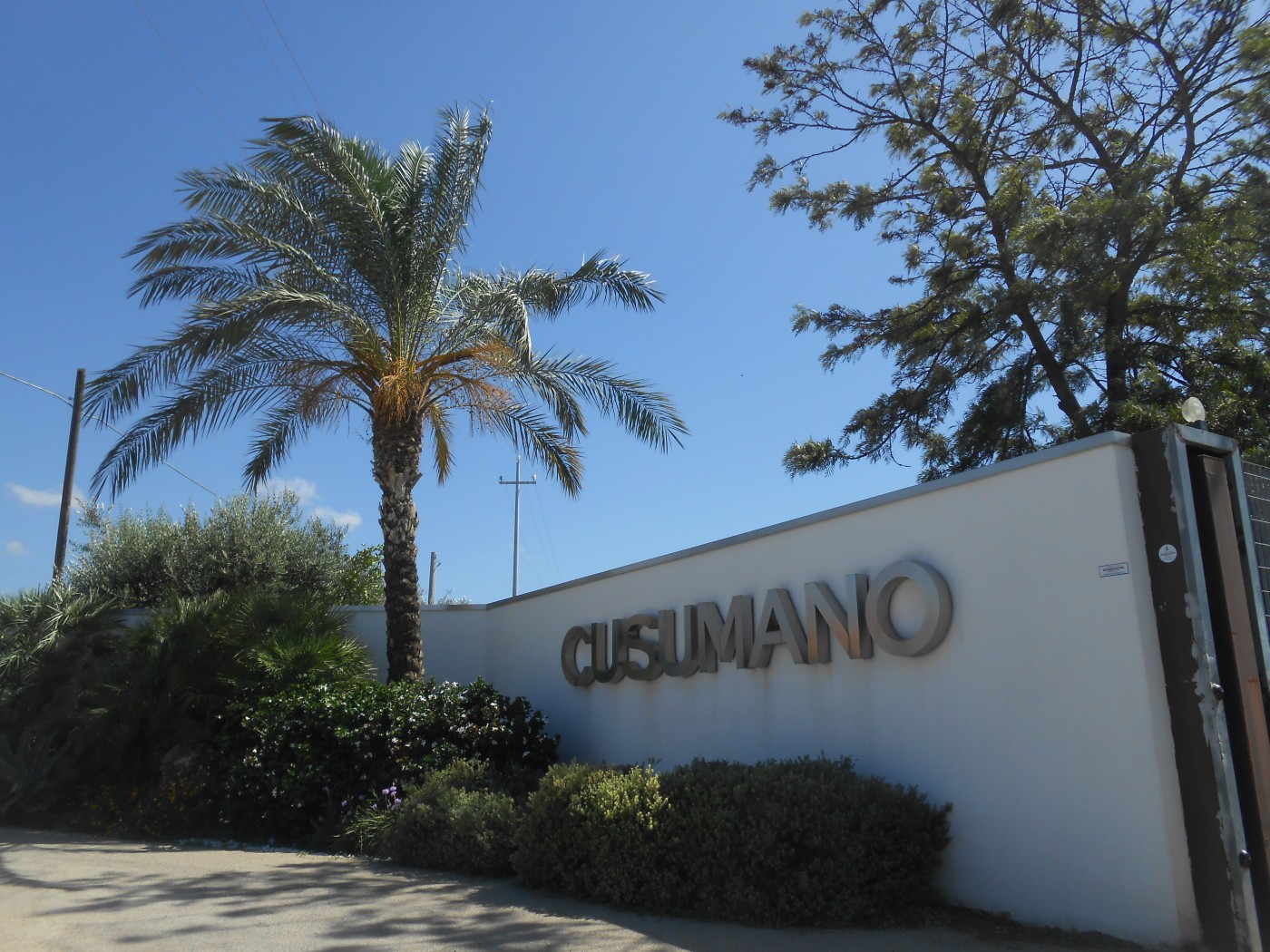 ingresso, cantina Cusumano, Partinico
