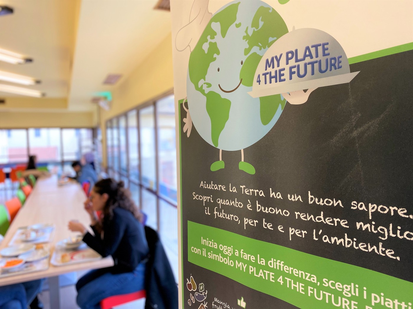 SU-EATABLE LIFE, cartellone