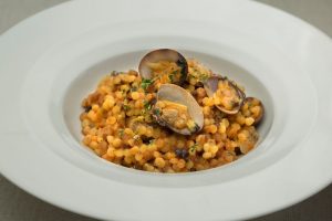 fregola con arselle