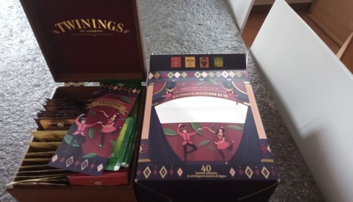 tè twinings scatola di legno